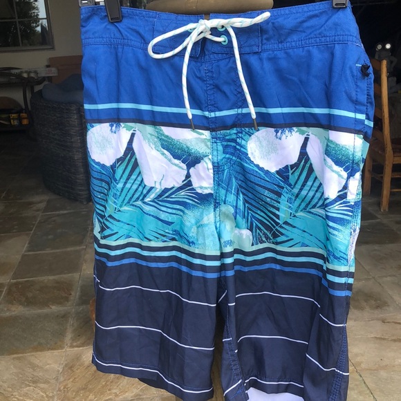 GOODFELLOW !NWT! BOARD SHORTS S - Picture 2 of 7